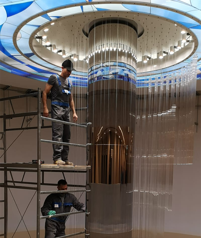 installazione del lampadario