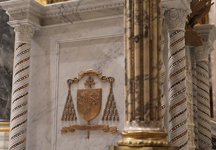 Il nuovo ambone realizzato per la basilica di San Giovanni in Laterano progettato da Progetto Arte Poli