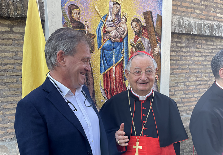 Inaugurazione del mosaico dell'ambasciata della Colombia