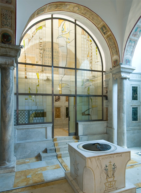 Vetrata finita di San Paolo Fuori Le Mura