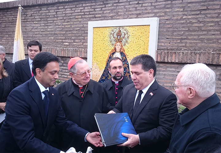 Inaugurazione del mosaico dell'ambasciata del Paraguay